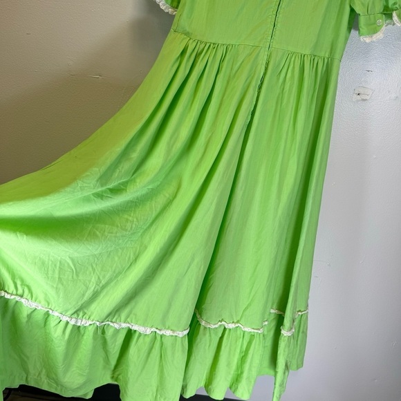 Vintage green maxi midi dress baby doll Peter Pan collar lace ruffle puff sleeve - Picture 9 of 16